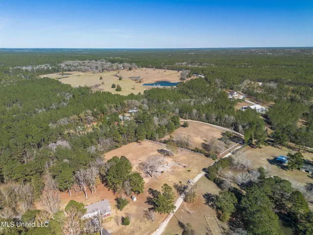 $125,000 | 25230 Clarke Road, Saucier, MS 39574