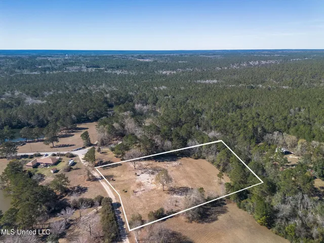 $125,000 | 25230 Clarke Road, Saucier, MS 39574