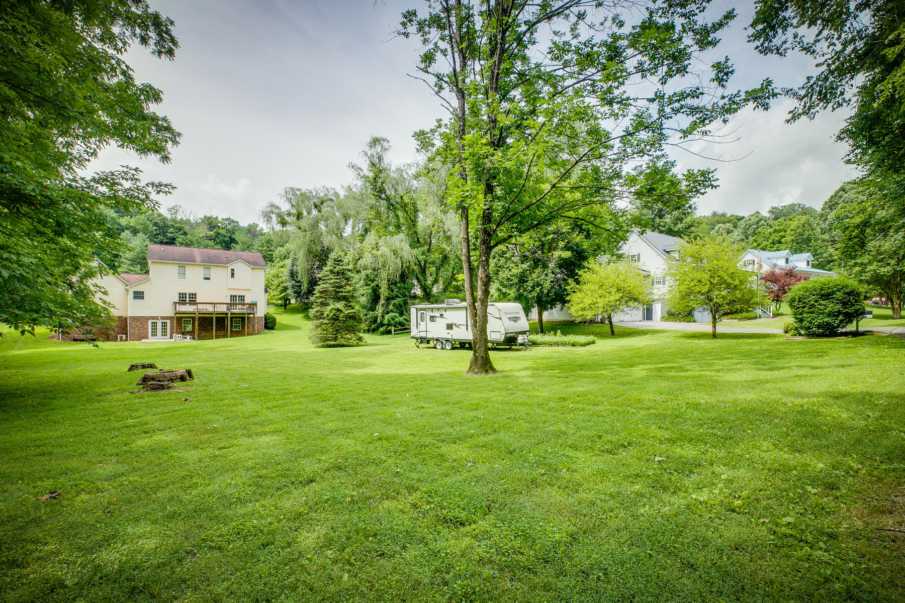 105 Ridgewood Road Unicoi, TN 37692 - Photo 54 of 59 055