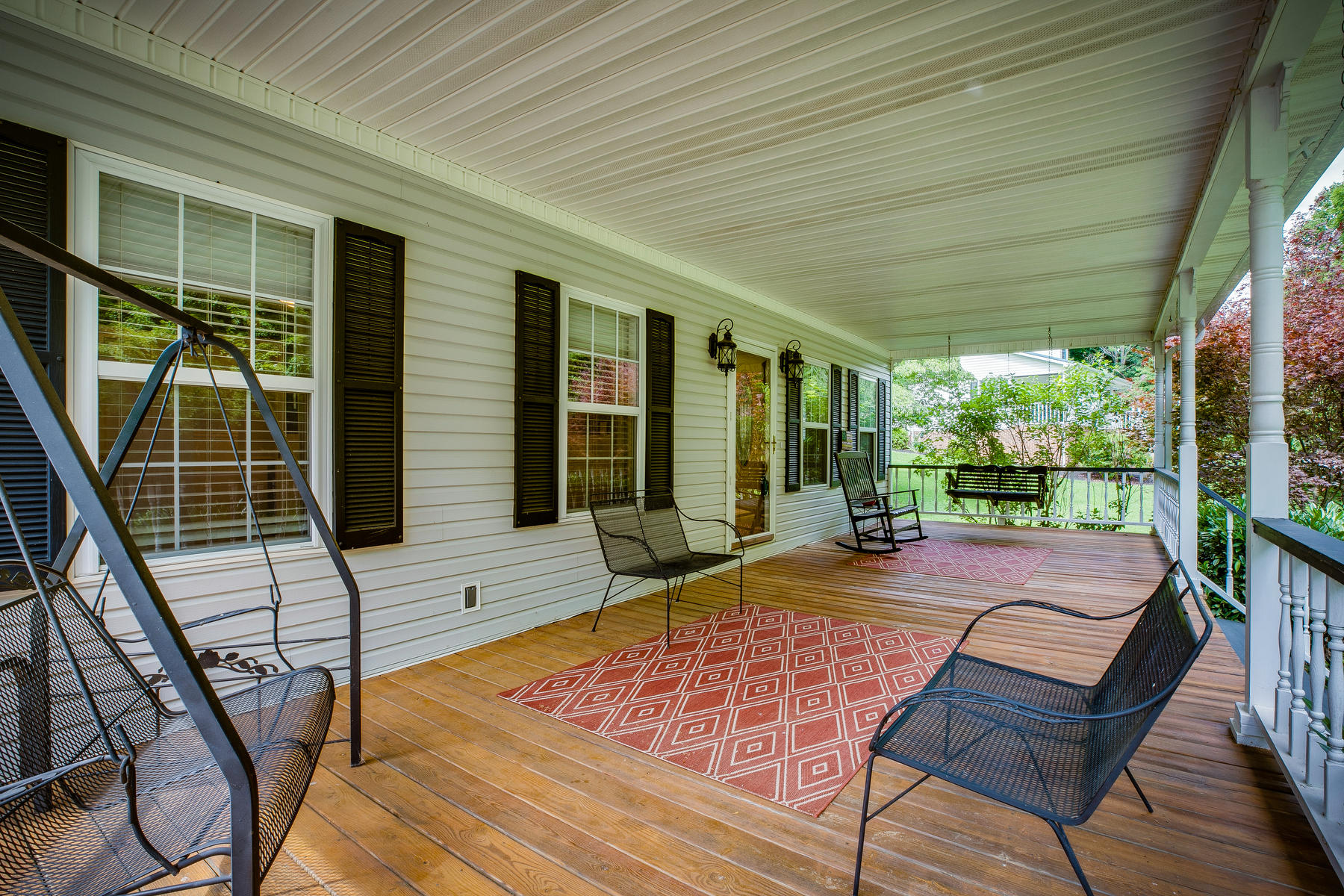 105 Ridgewood Road Unicoi, TN 37692 - Photo 7 of 59 007