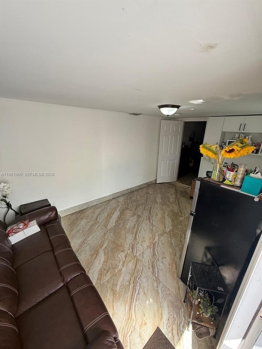 625 East 8th Lane Hialeah, FL 33010 - Photo 28 of 46