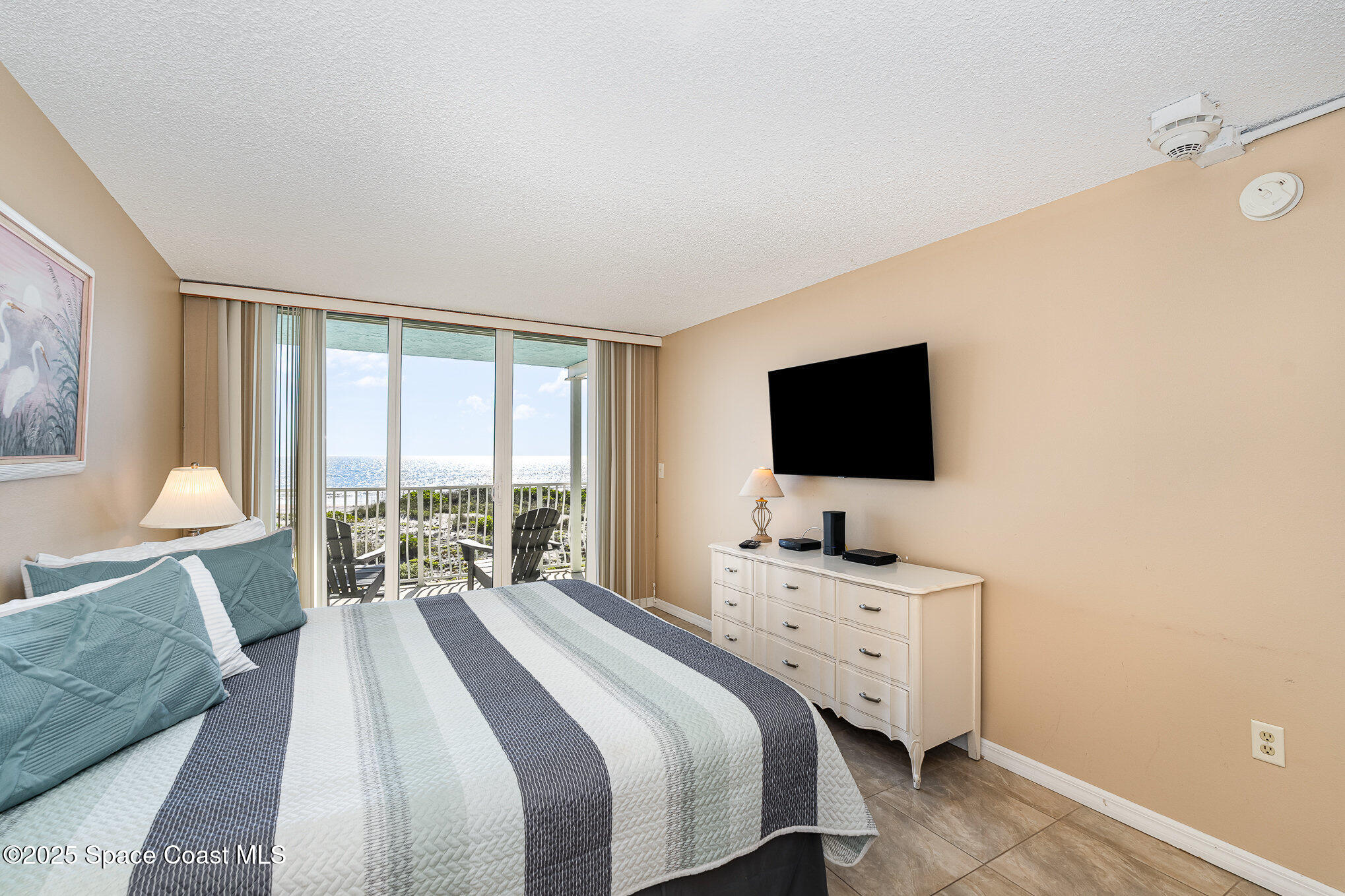 2515 South Atlantic Avenue, Unit 202 Cocoa Beach, FL 32931 - Photo 17 of 32 015_dsc00049-edit_376