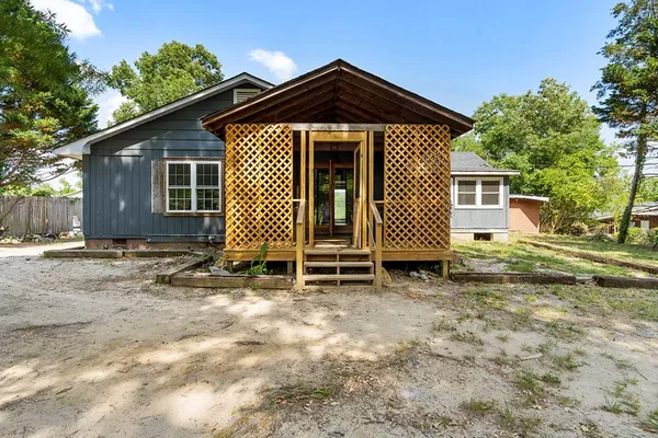 $159,900 | 1060 Virginia Circle, Waterloo, SC 29384