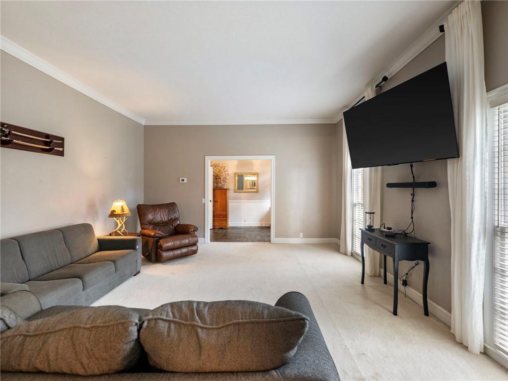 945 Poplar Street Monroe, GA 30655 - Photo 11 of 54