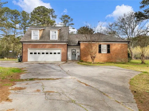 $625,000 | 945 Poplar Street, Monroe, GA 30655