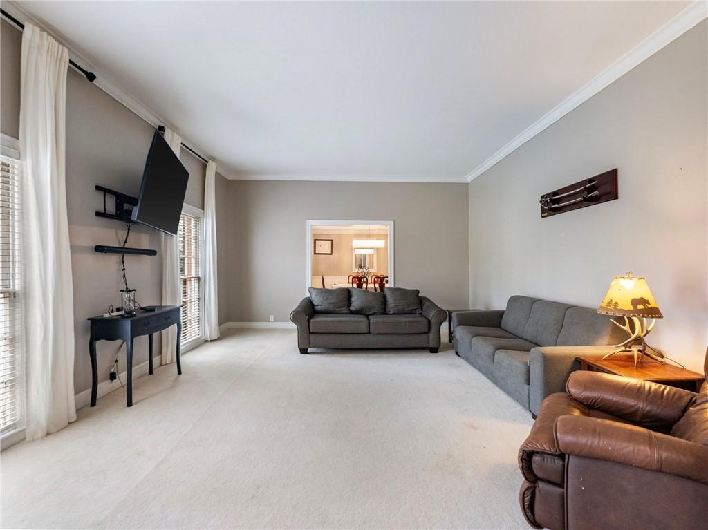 945 Poplar Street Monroe, GA 30655 - Photo 8 of 54