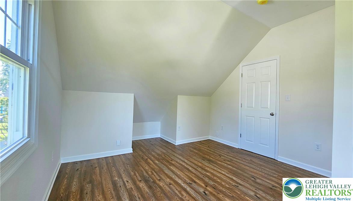 438 Locust Road Hellertown, PA 18055 - Photo 16 of 26 Gallery Image 16