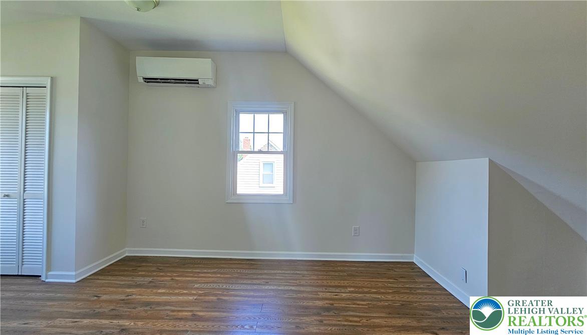 438 Locust Road Hellertown, PA 18055 - Photo 17 of 26 Gallery Image 17