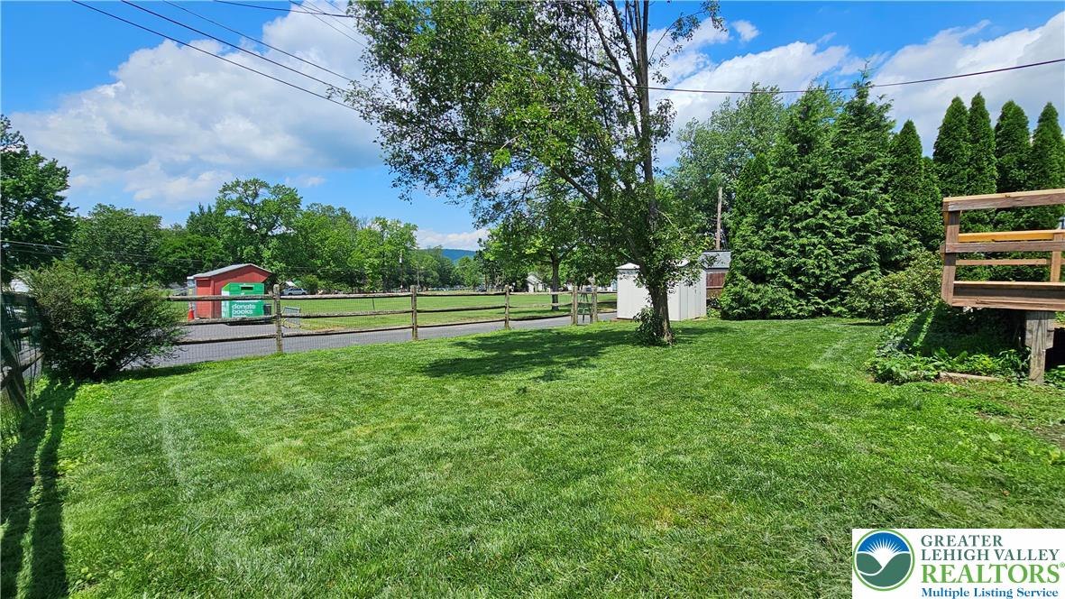 438 Locust Road Hellertown, PA 18055 - Photo 26 of 26 Gallery Image 26