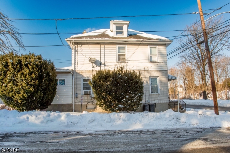 941 Lee Avenue Alpha, NJ 08865 - Photo 12 of 14