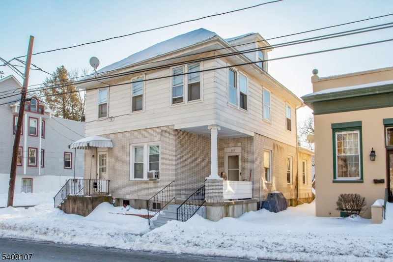 941 Lee Avenue Alpha, NJ 08865 - Photo 2 of 14