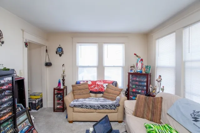 $299,000 | 941 Lee Avenue, Alpha, NJ 08865