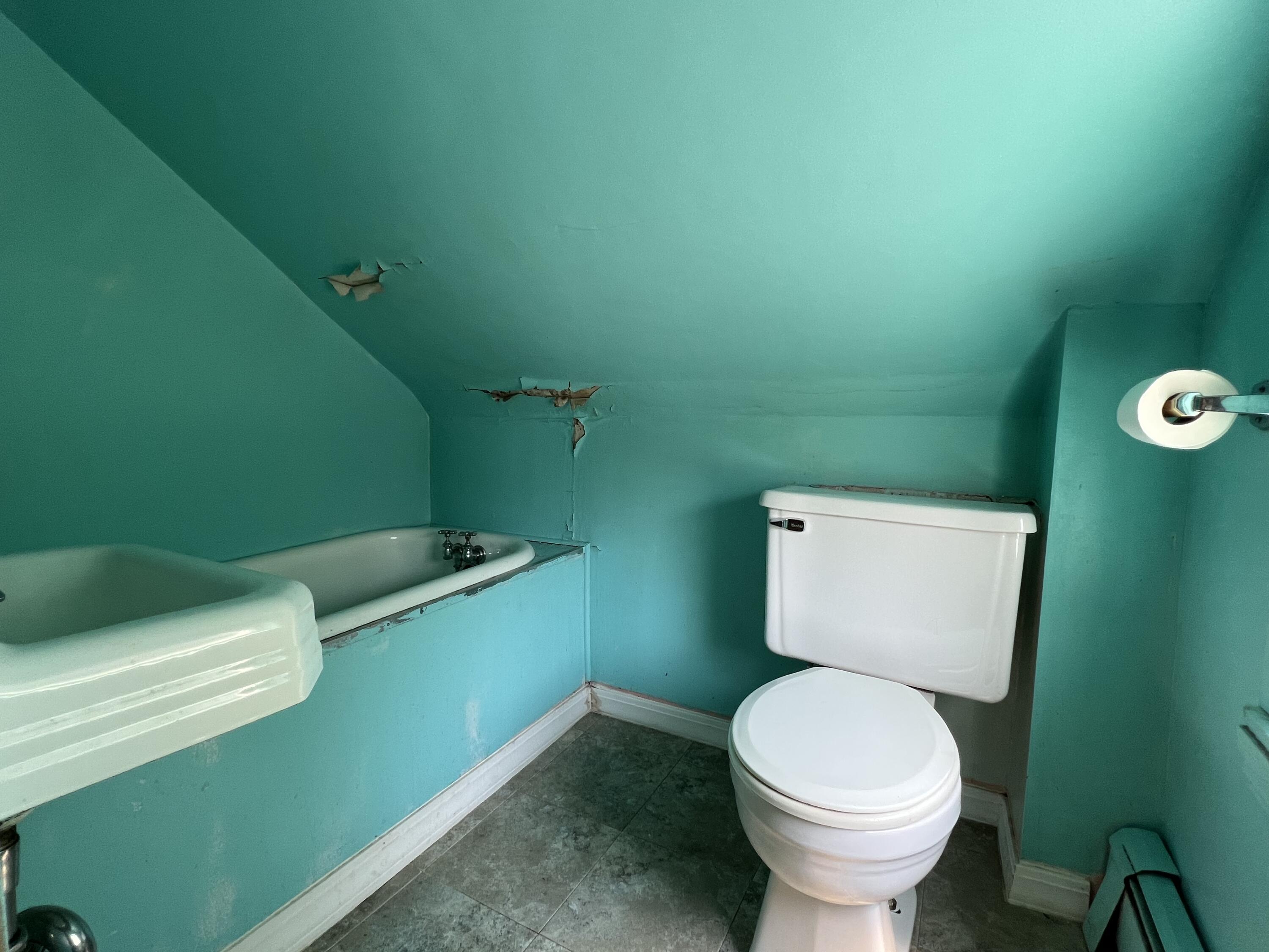 52 Prospect Avenue Lewiston, ME 04240 - Photo 22 of 36 53D039FF-1BD5-46FE-8B71-62861921BE1D