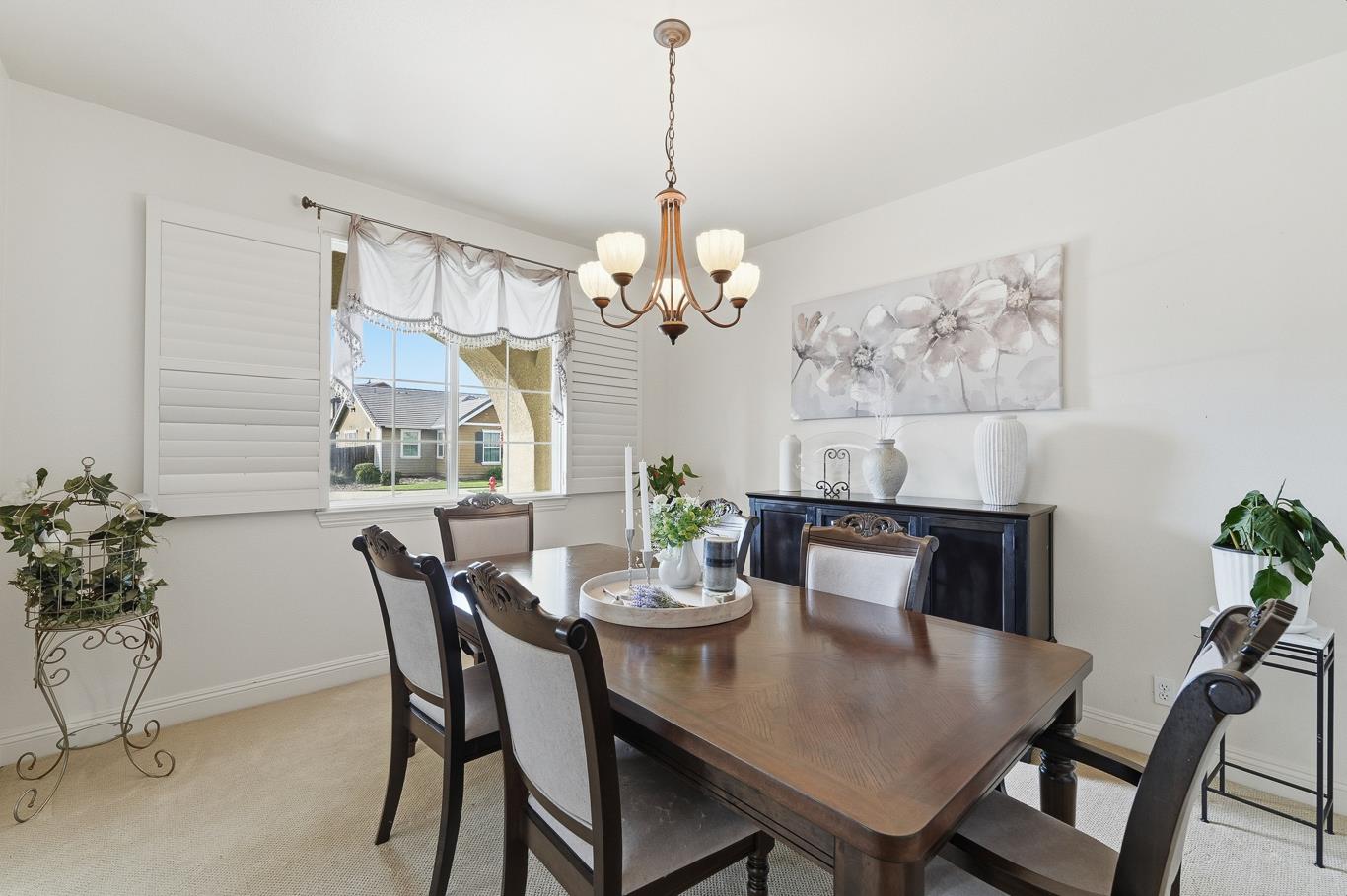 429 Red Lion Way Newman, CA 95360 - Photo 12 of 53