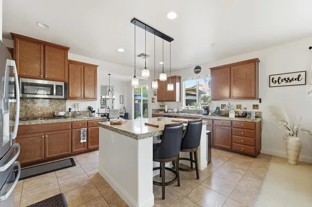 $565,000 | 429 Red Lion Way, Newman, CA 95360