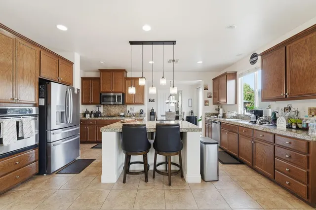 $565,000 | 429 Red Lion Way, Newman, CA 95360