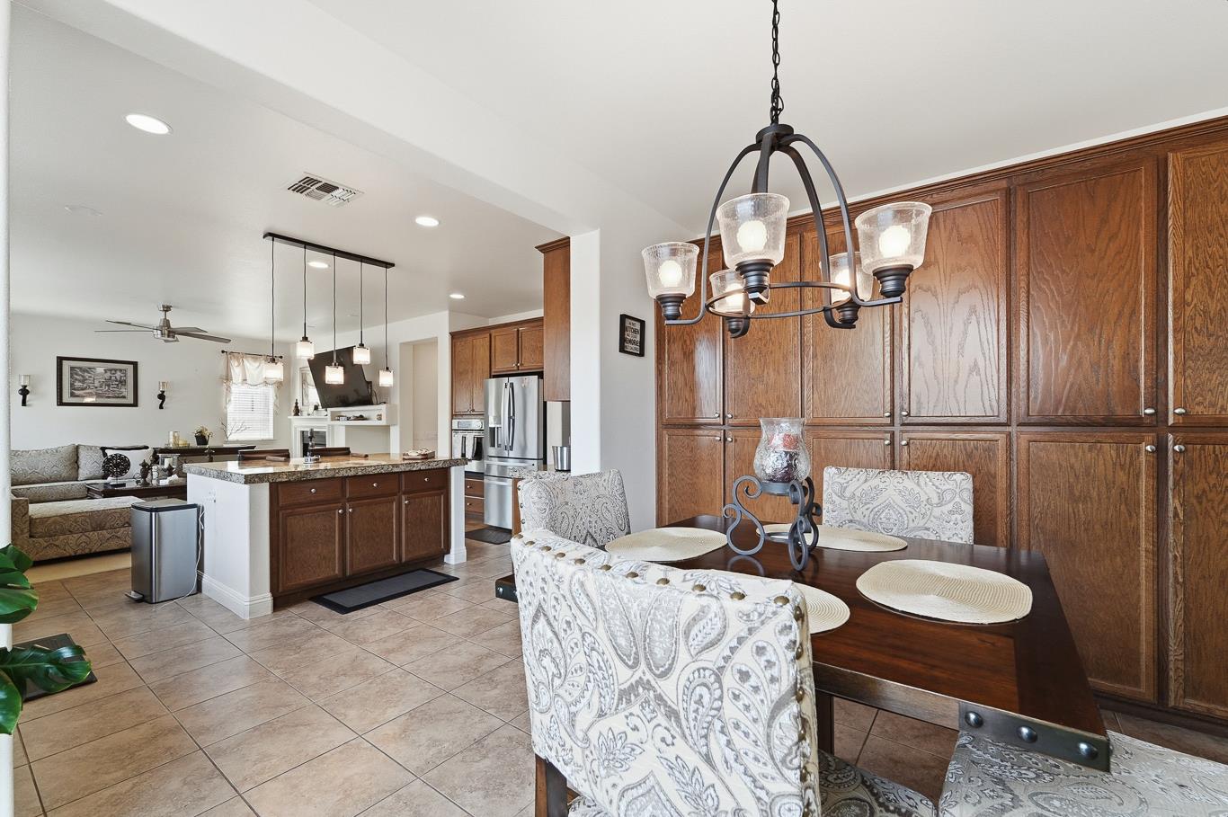 429 Red Lion Way Newman, CA 95360 - Photo 26 of 53