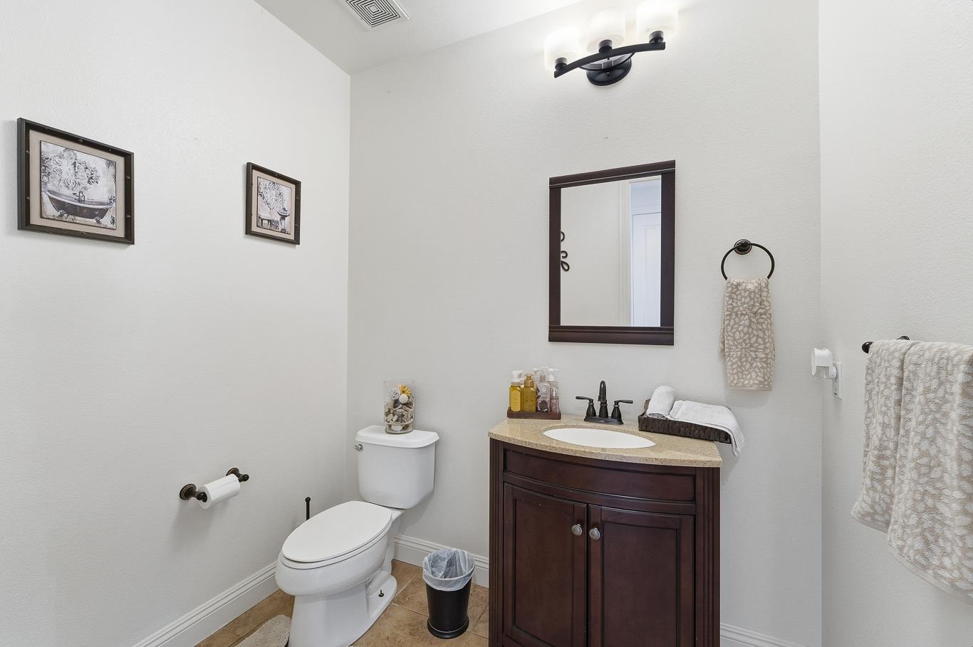 429 Red Lion Way Newman, CA 95360 - Photo 29 of 53