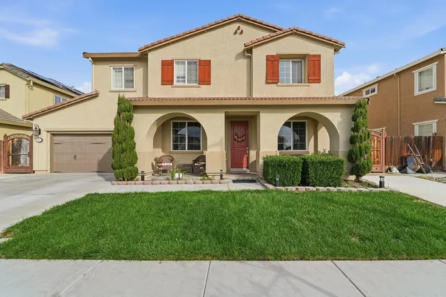 $565,000 | 429 Red Lion Way, Newman, CA 95360