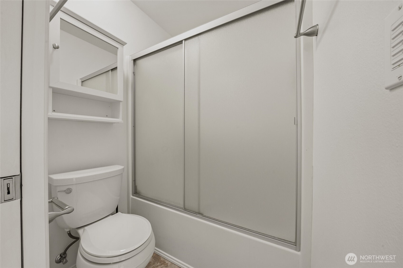 8629 240th Street Southwest, Unit C3 Edmonds, WA 98026 - Photo 15 of 21