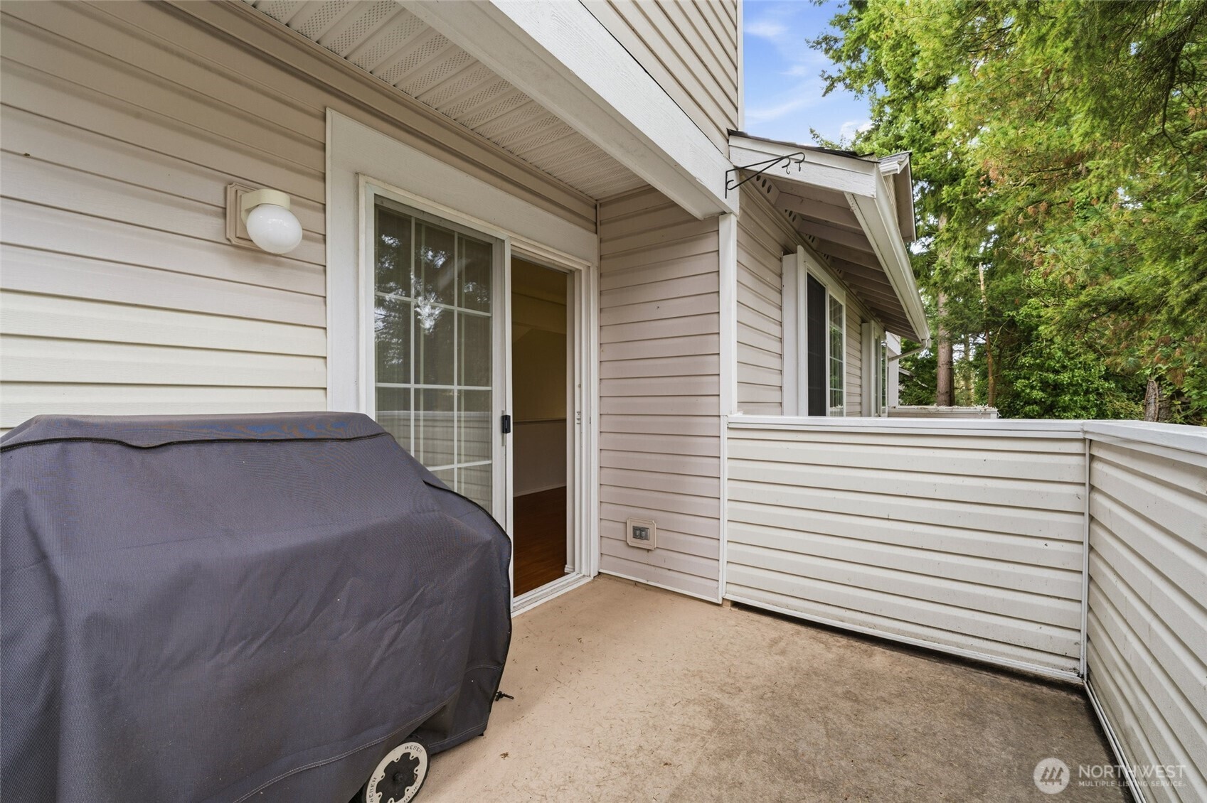 8629 240th Street Southwest, Unit C3 Edmonds, WA 98026 - Photo 10 of 21