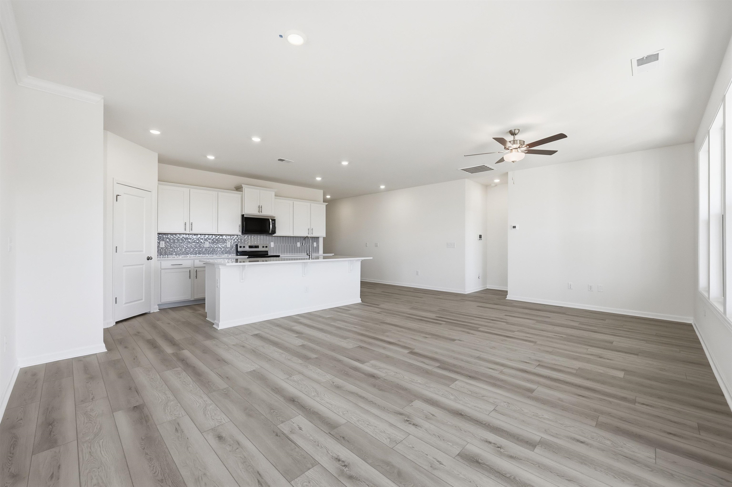 141 River Birch Drive Loris, SC 29569 - Photo 6 of 37