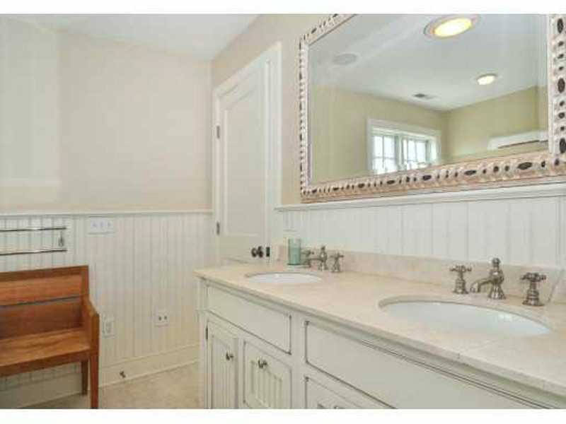 5740 Post Road Charlestown, RI 02813 - Photo 17 of 21 Bathroom.