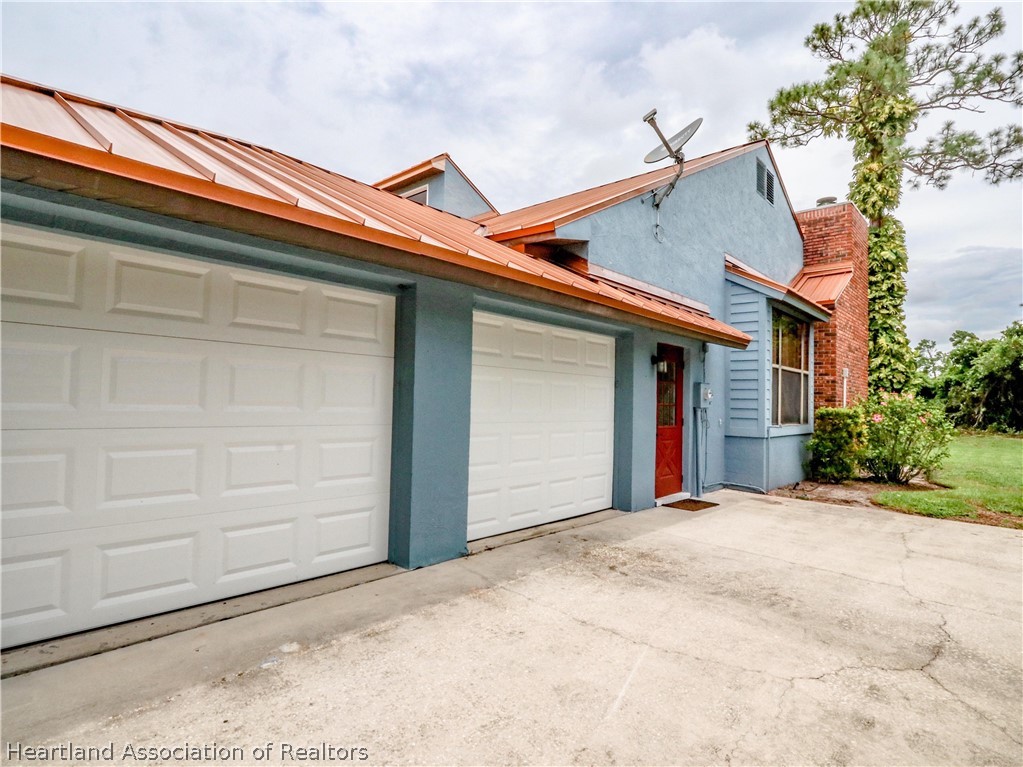 2798 Duffer Road Sebring, FL 33872 - Photo 4 of 20 Gallery Image 4