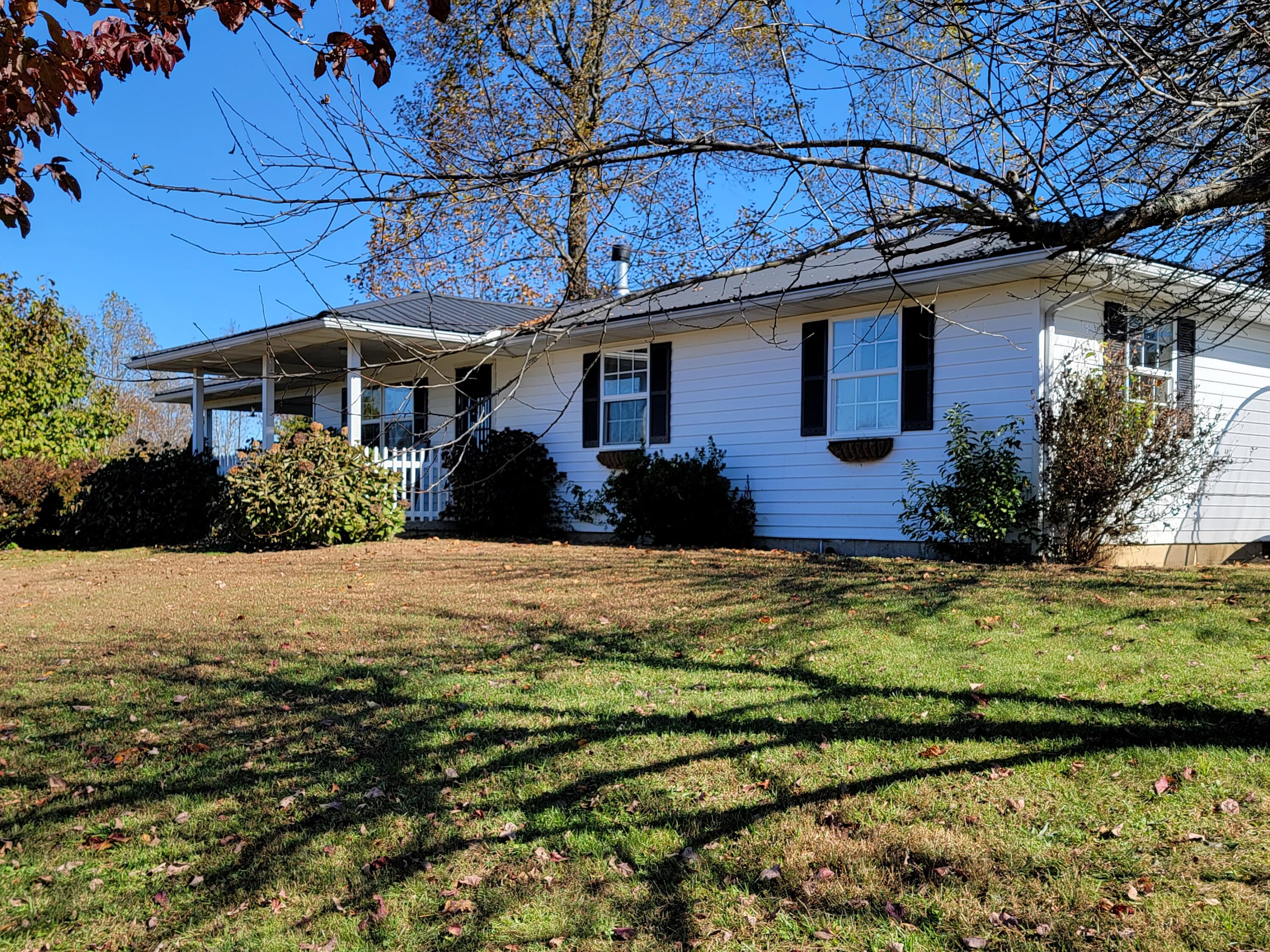 863 McDaniel Ridge Olive Hill, KY 41164 - Photo 2 of 41 20211106_122538