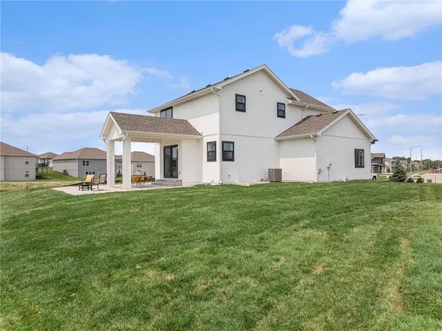 $424,950 | 1400 North 157th Lane, Basehor, KS 66007