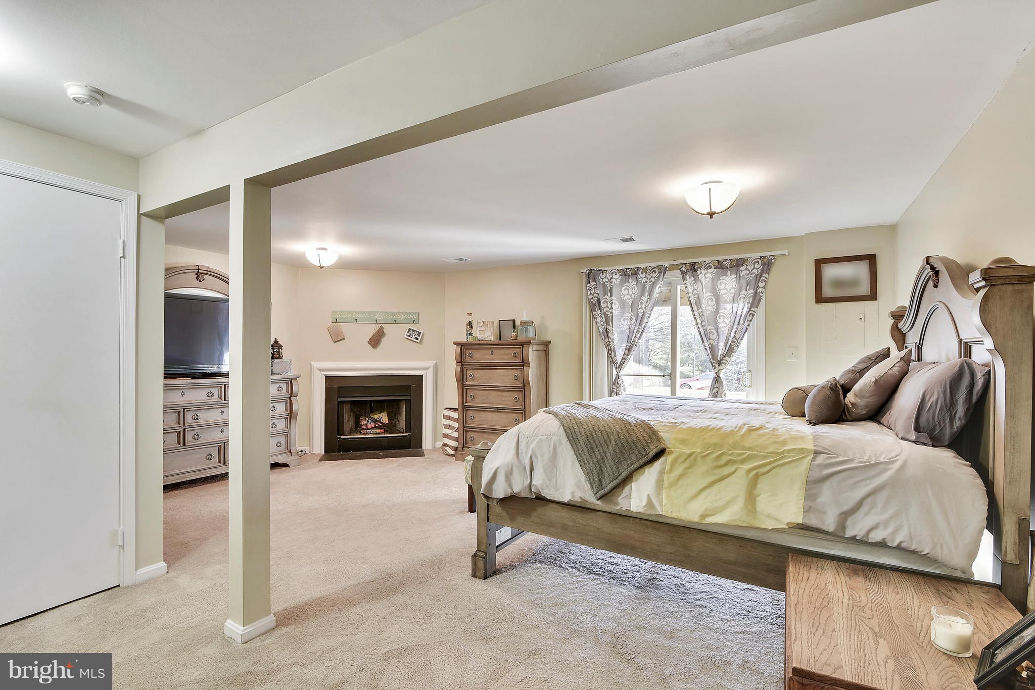 6575 Rundale Court Alexandria, VA 22315 - Photo 11 of 30 Lower Level Master Bedroom