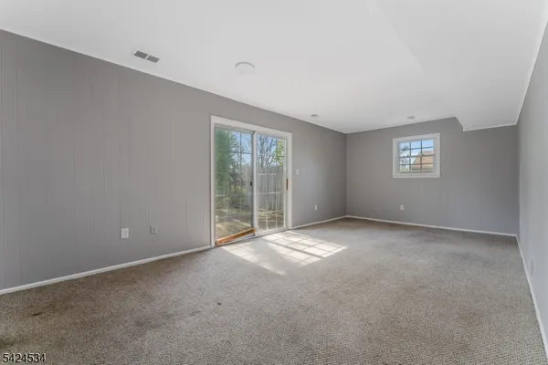 $469,900 | 214 Powder Horn Drive, Phillipsburg, NJ 08865