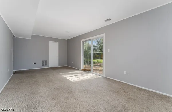 $469,900 | 214 Powder Horn Drive, Phillipsburg, NJ 08865