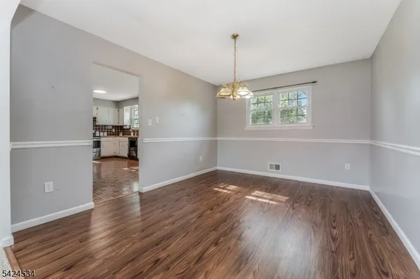$469,900 | 214 Powder Horn Drive, Phillipsburg, NJ 08865