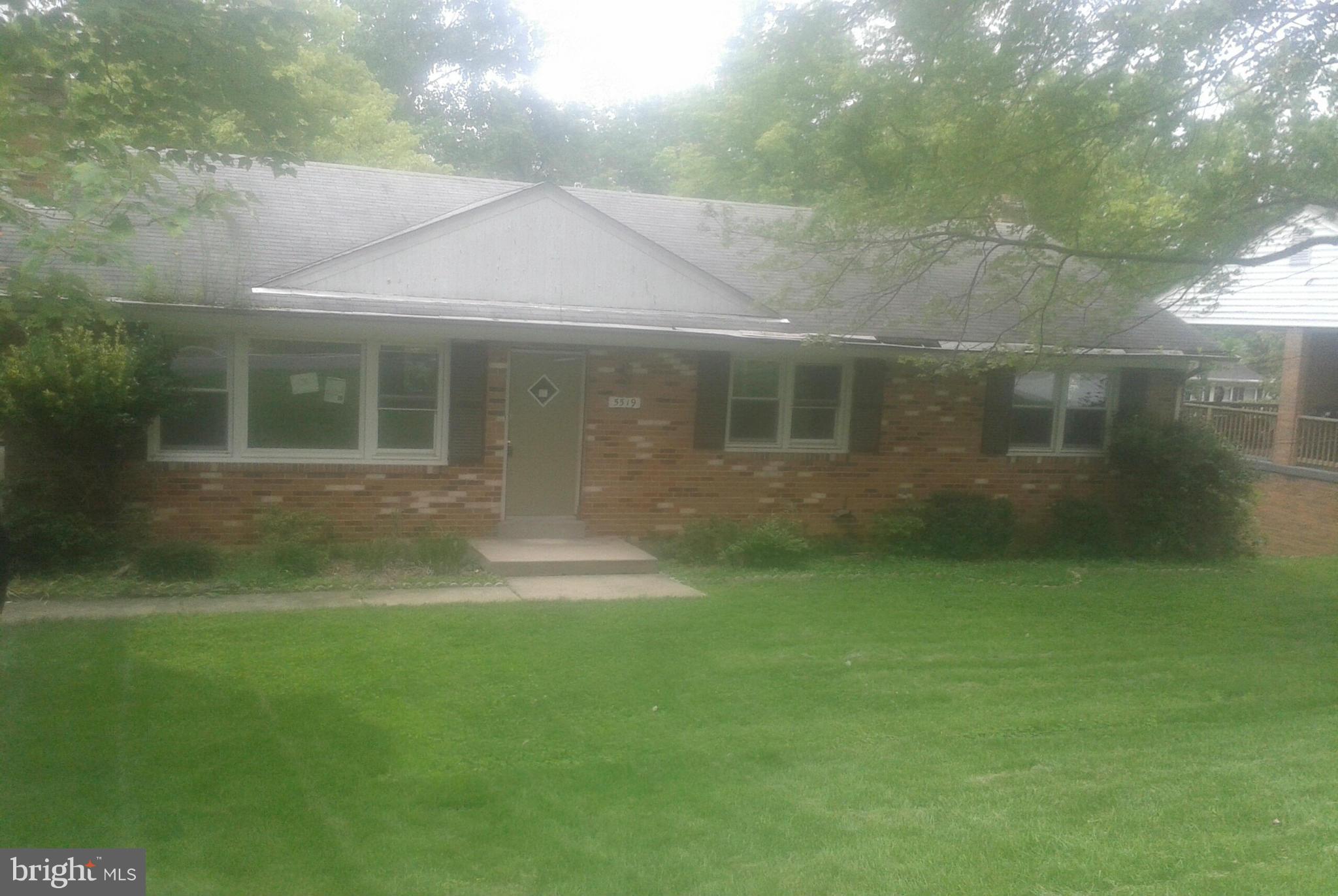 Exterior (Front)