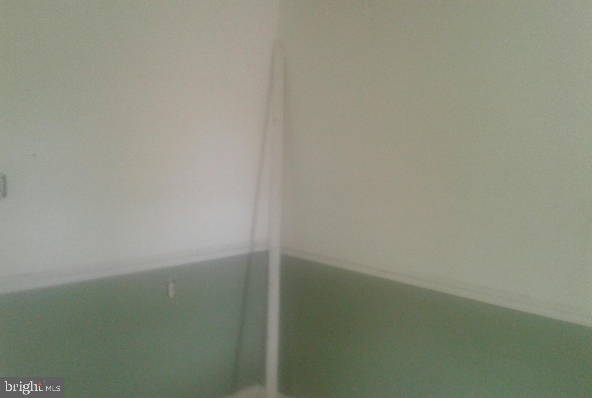 BEDROOM2