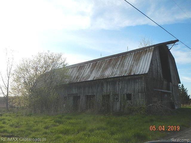 65435 Gramer Road New Haven, MI 48050 - Photo 10 of 12 Hay Barn