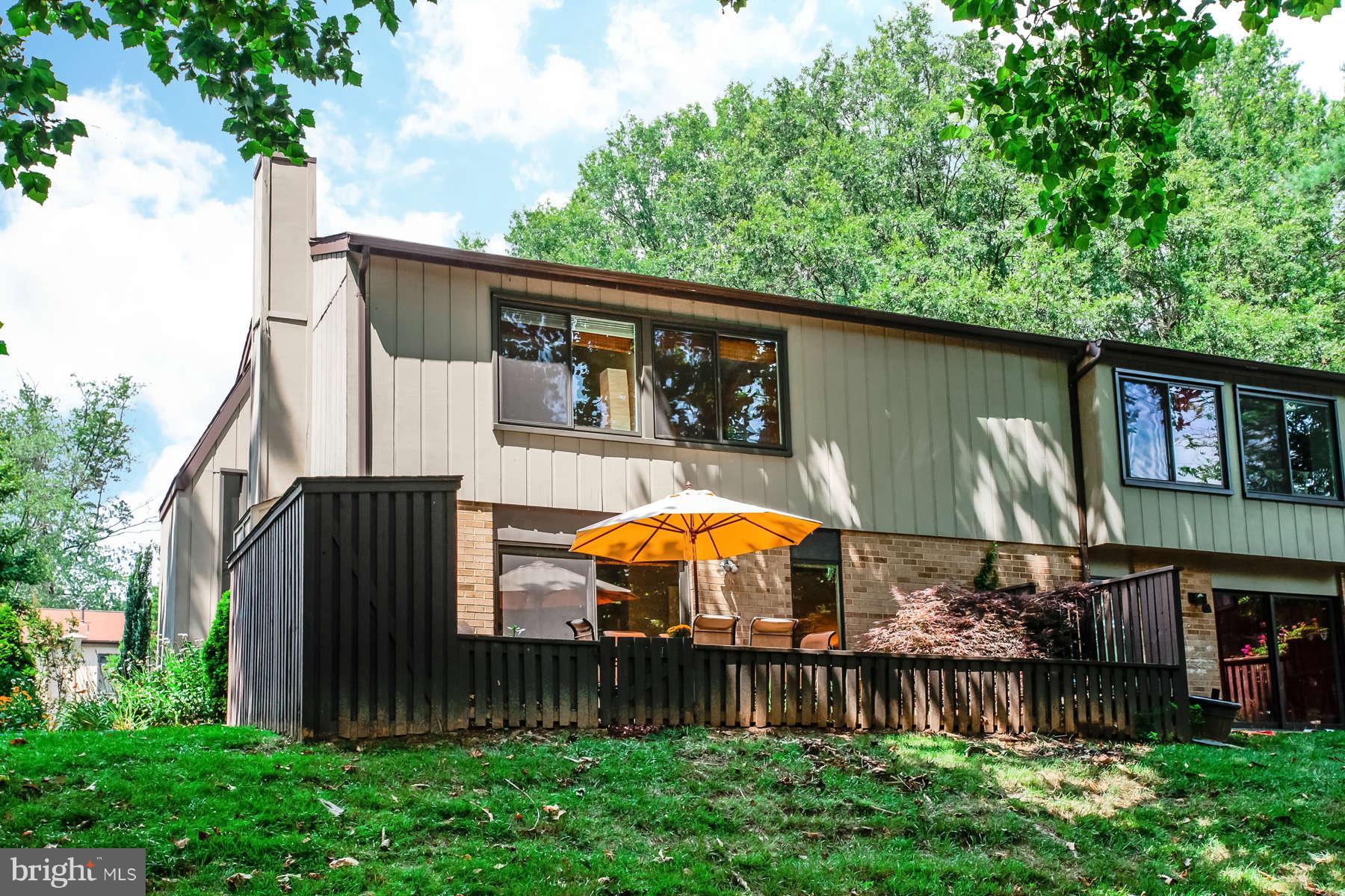 1787 Ivy Oak Square Reston, VA 20190 - Photo 23 of 28 Exterior General