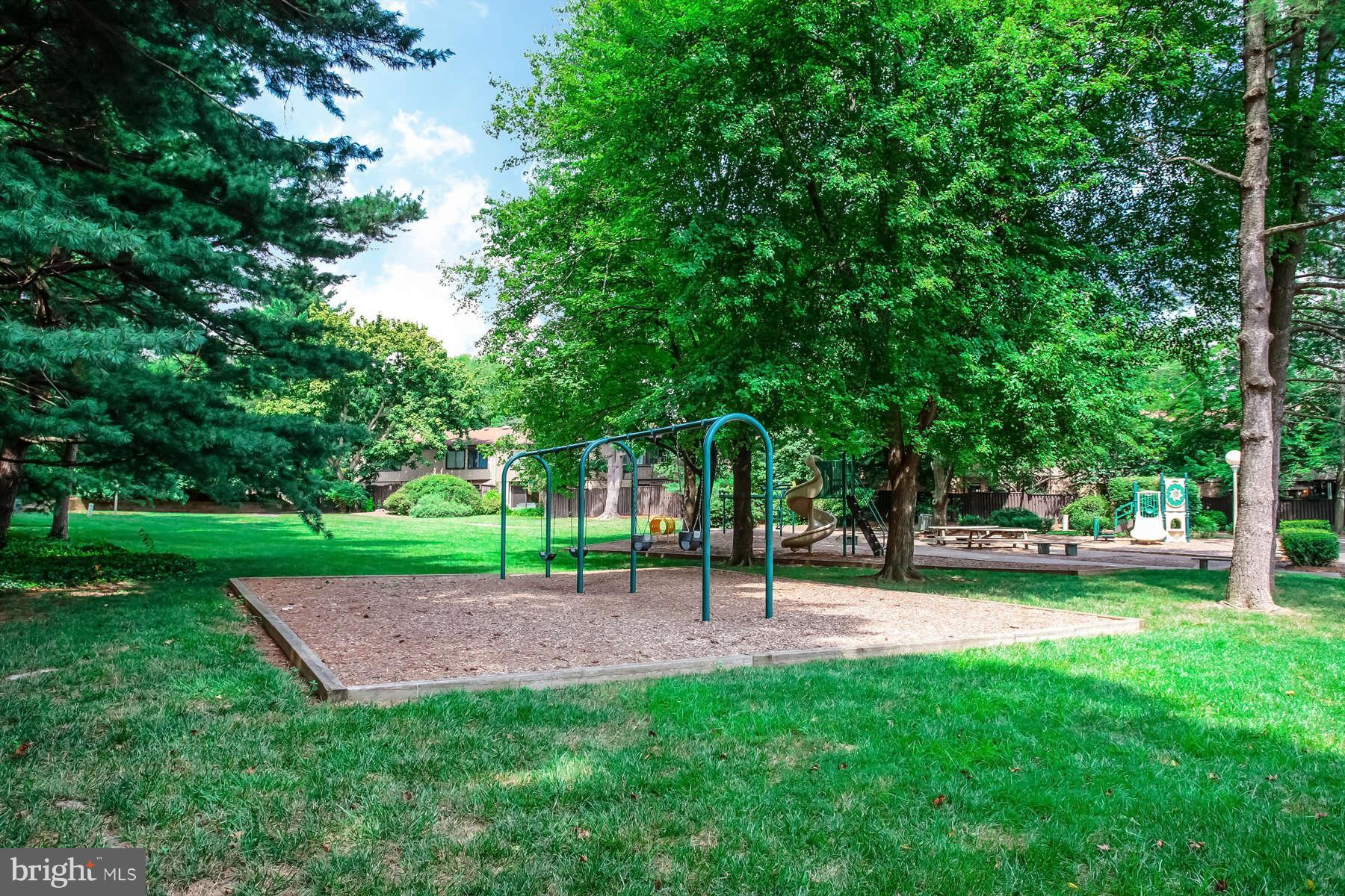 1787 Ivy Oak Square Reston, VA 20190 - Photo 24 of 28 Community