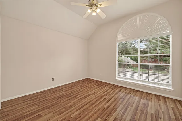 $2,400 | 3206 Shadowfern Court, Houston, TX 77082