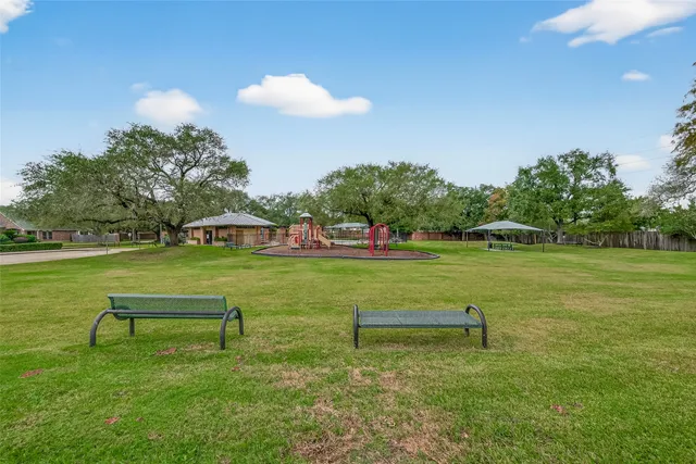 $2,400 | 3206 Shadowfern Court, Houston, TX 77082