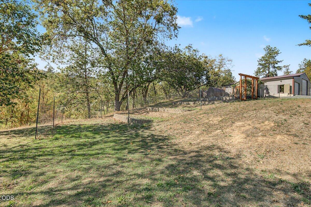3583 Ross Lane Central Point, OR 97502 - Photo 42 of 49 Gallery Image 42