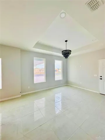 a view of empty room with window