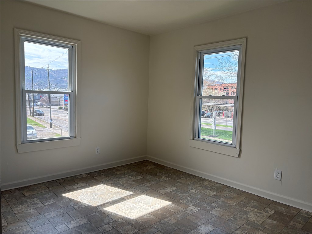 122 West High Street, Unit 201 Erwin, NY 14870 - Photo 6 of 15 Eat in Area of Kitchen