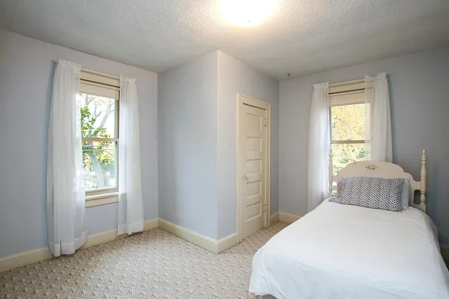 $259,900 | 211 Horace Avenue East, Dassel, MN 55325