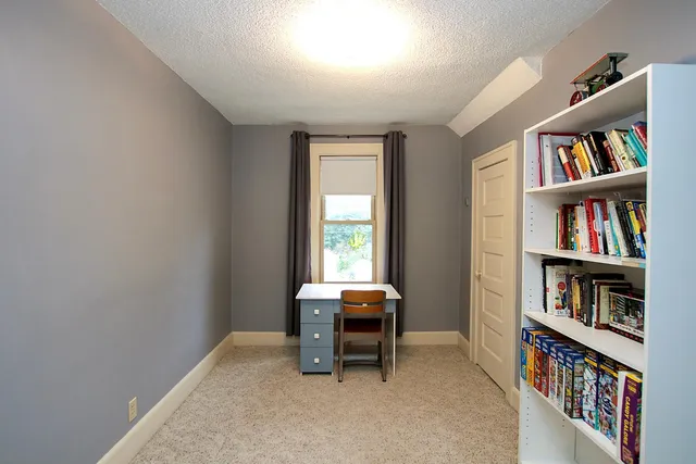 $259,900 | 211 Horace Avenue East, Dassel, MN 55325