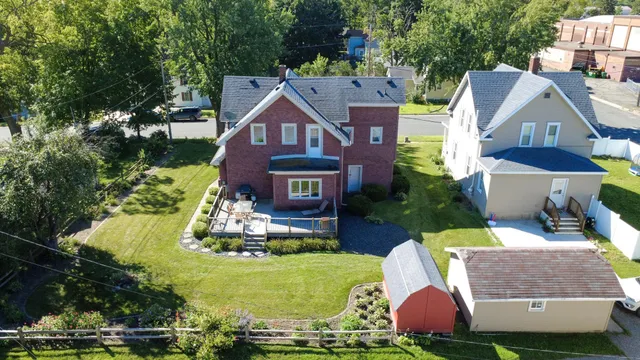 $259,900 | 211 Horace Avenue East, Dassel, MN 55325