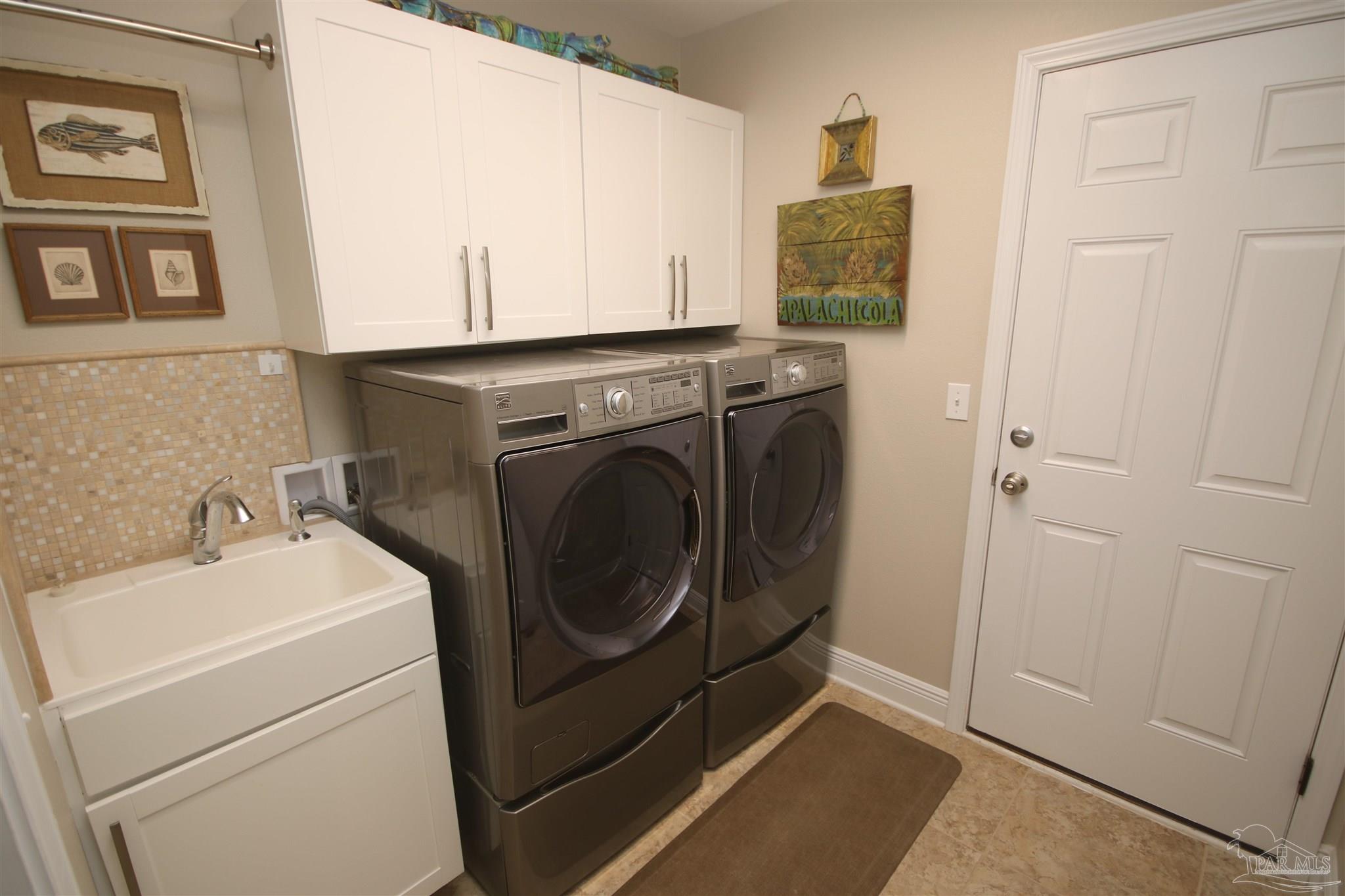 5790 Dunridge Drive Pace, FL 32571 - Photo 38 of 50 sink installed 3/2019. Hanging rod above sink.