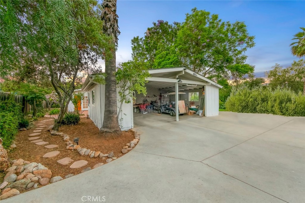11525 Manzanita Road Lakeside, CA 92040 - Photo 13 of 55 Gallery Image 13