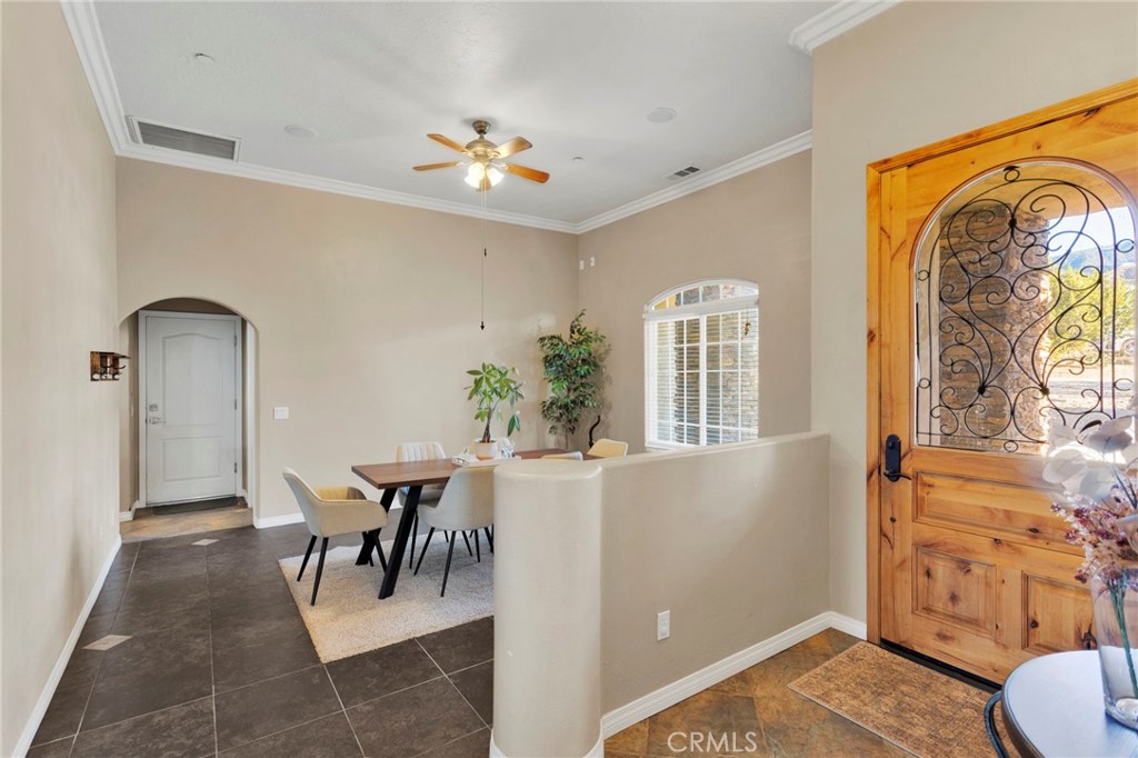 1030 Elsinore Road Pinon Hills, CA 92372 - Photo 4 of 75